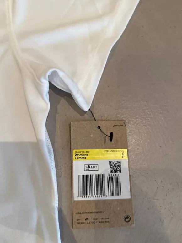 Nike trænings tshirt dame hvid small