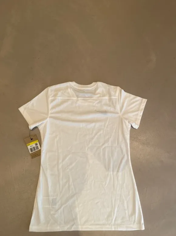 Nike trænings tshirt dame hvid small