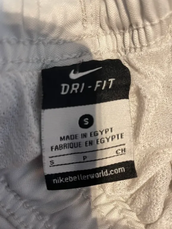 Nike träningsshorts vita, storlek S