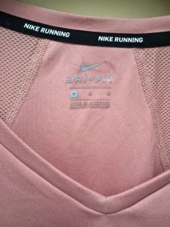 Nike t-shirt