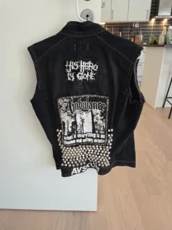 Nitade jeansväst / Crust / Punk / Hardcore