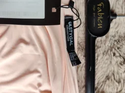 Nowa asymetryczna spódnica z spodenkami Nasty Gal brzoskwiniowy róż S 36 z metką