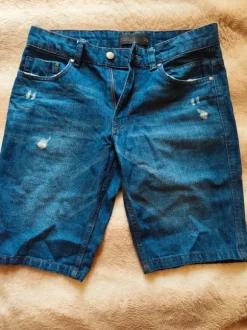 Nowe spodenki jeansowe męskie 30