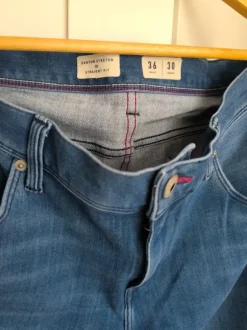 Nowe Spodnie Jeansy Tommy Hilfiger W36 L30 Klasyczne Niebieskie Regular Fit