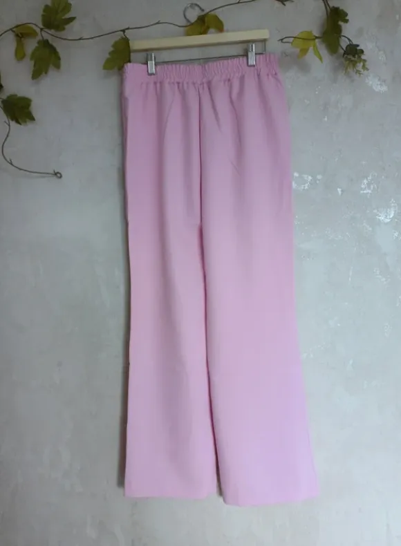 Nowy stylowy elegancki różowy komplet damski 40 L