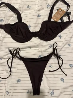 Ny bikini NAKD - mörkbrun