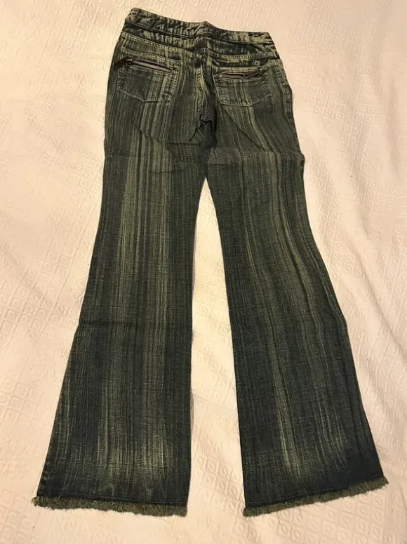 Nye smarte jeans fra Y.O.U