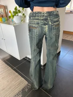 Nye smarte jeans fra Y.O.U