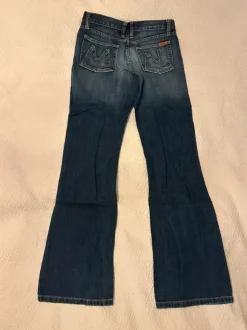 Nye smarte jeans fra Y.O.U