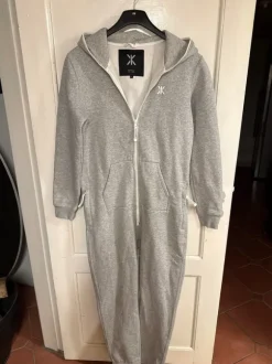Onepiece grå heldragt