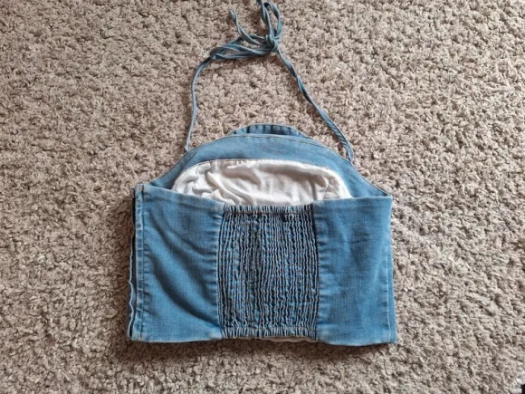 Only - ny helt underbar drömmig topp med stor ros, denimtopp, jeanstopp, sommartopp strl S