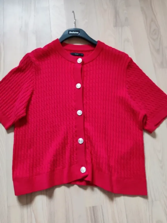 Only bluse / cardigan str xl