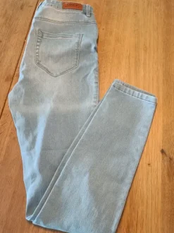 Only blush jeans