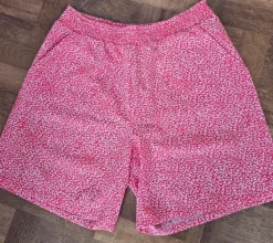 Only röda shorts strlk XL