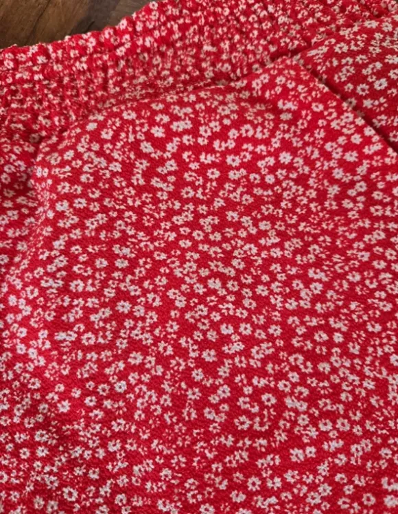 Only röda shorts strlk XL