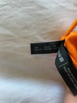 Orange bikini från change 70G