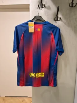 Oryginalna koszulka domowa Nike FC Barcelona 25/26 S Nowa