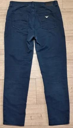 Oryginalne spodnie Armani Jeans Dahlia J18 Slim Fit W31
