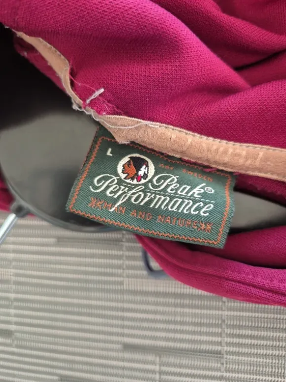 Peak performance hættetrøje