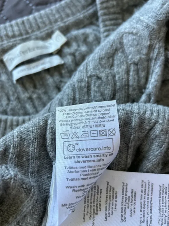 Peak Performance striktrøje 100% lambswool