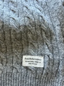 Peak Performance striktrøje 100% lambswool