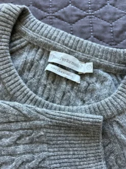 Peak Performance striktrøje 100% lambswool