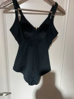 Piękny strój kąpielowy jednoczęściowy TK Maxx