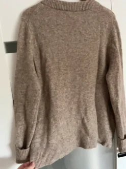 Piękny sweter COS alpaka i wełna
