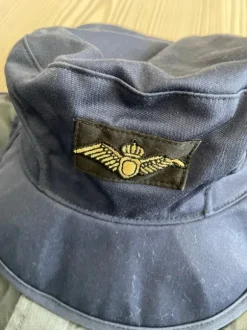 Pilot dragt Royal Airforce