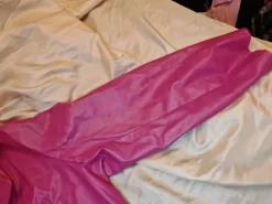 Pinkki tekonahkatakki