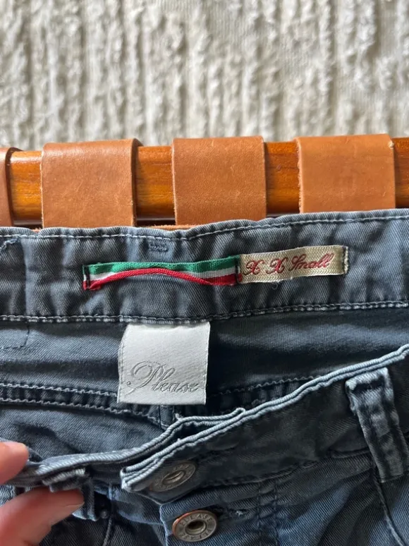 Please Jeans