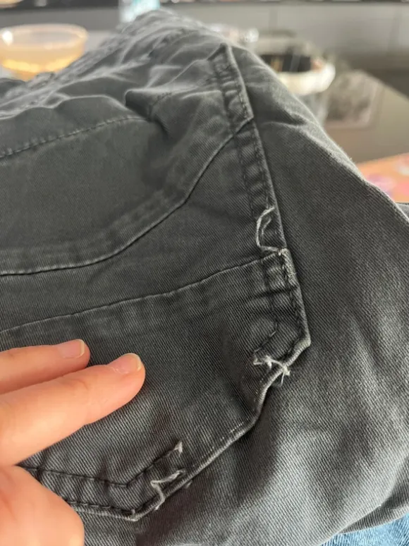 Please Jeans