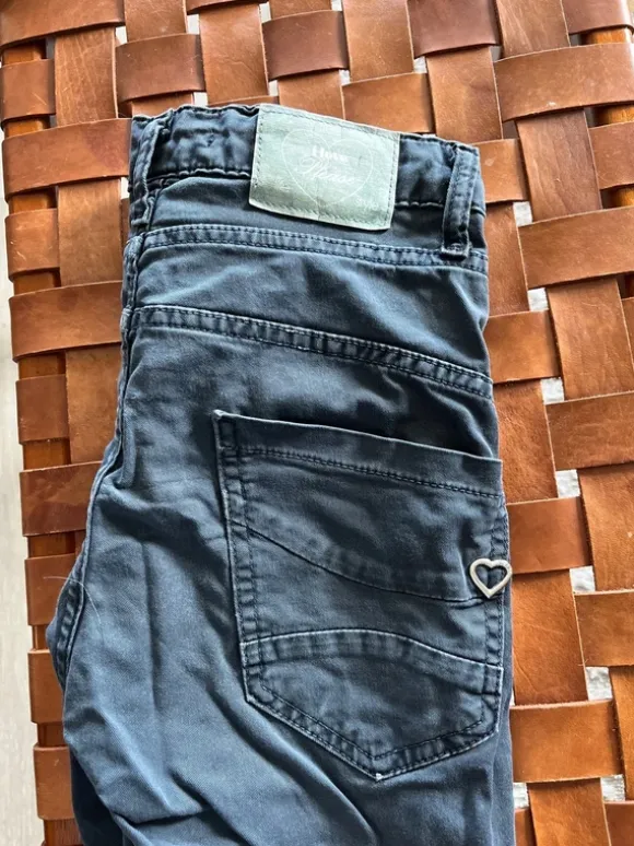 Please Jeans