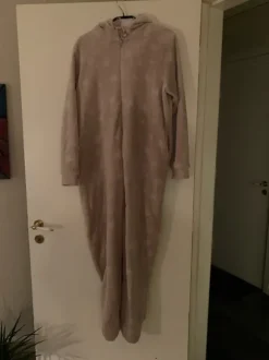 Plysdragt str. L