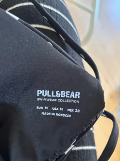 Prickig bikinitopp