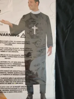 Priest Kostume str S