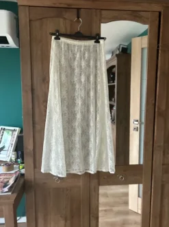 Przepiękna, rustykalna, koronkowa siateczkowa spódnica w kwiaty, długa maxi, na gumce