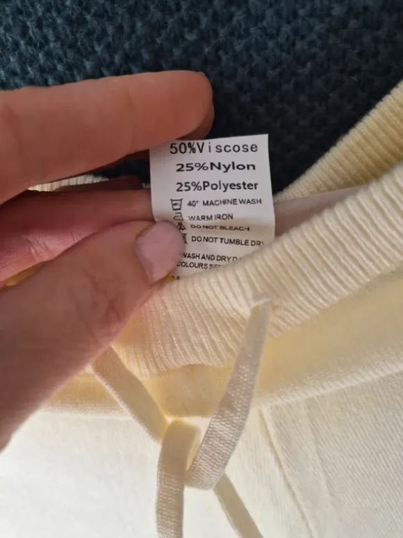 Przepiękny komplet damski . Bardzo mięciutki