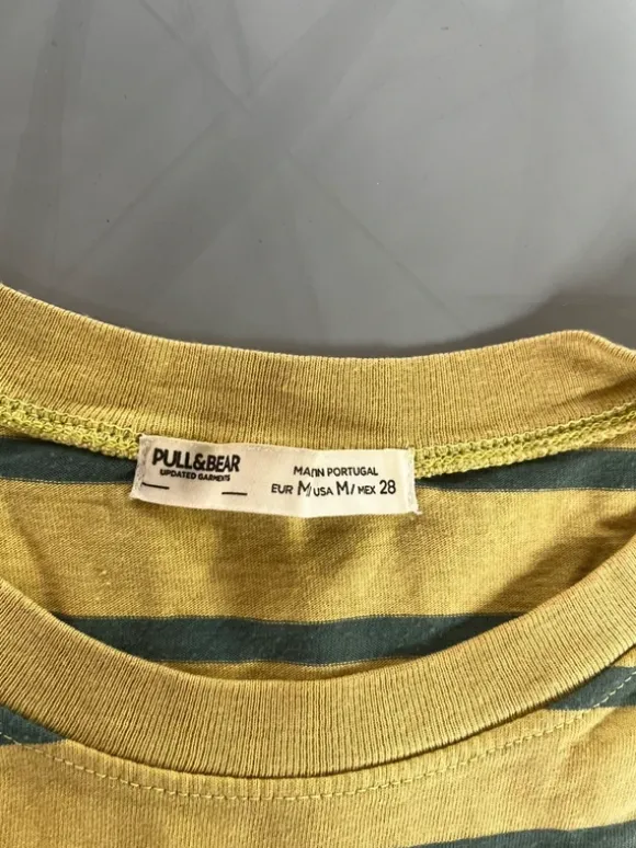Pull & bear tshirt