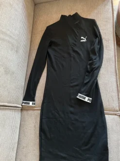 Puma kjole
