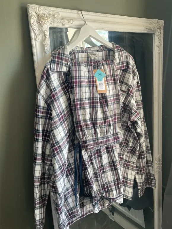 Randig pyjamas