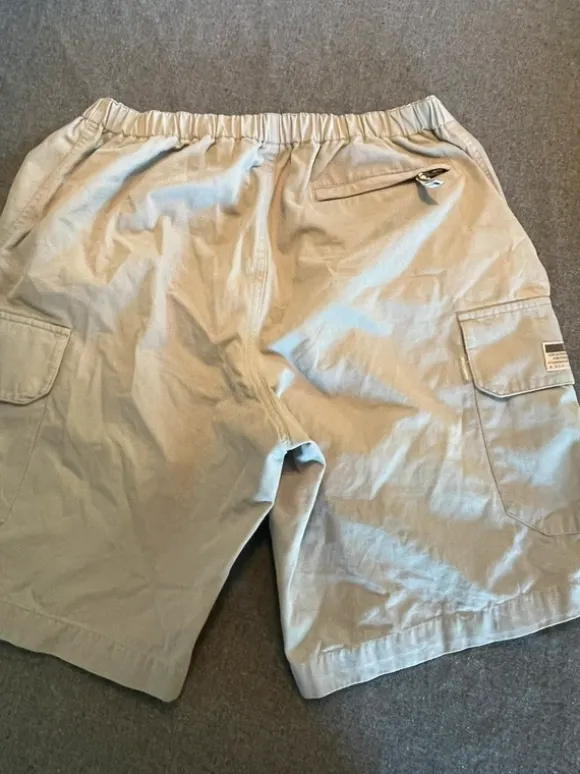 Red green shorts herr strl XL