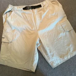 Red green shorts herr strl XL