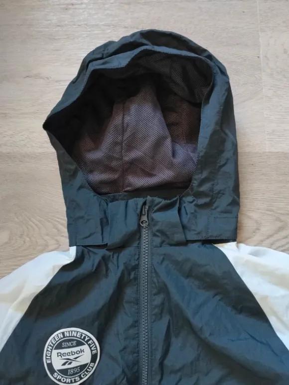 Reebok jakke