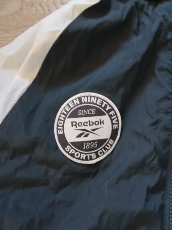 Reebok jakke