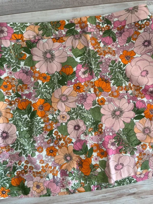 Retro skirt from Mango