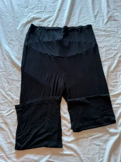 Ribbede MAMA graviditetsbukser H&M