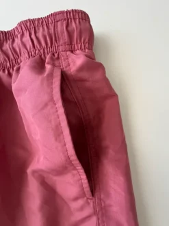 Rosa badshorts i storlek M