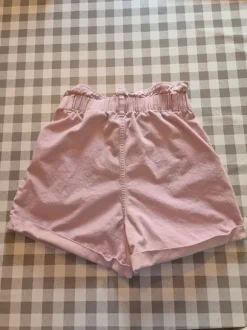 Rosa shorts hög midja stl 38 H&M