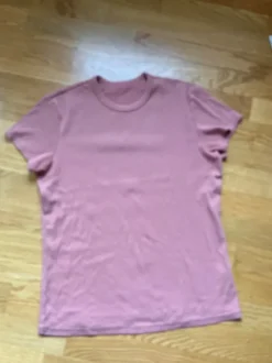 Rosa T-shirt Uniqlo